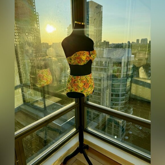 🆕 ZIMMERMANN 🧿 NWOT Yellowy Floral Print Balconette Bandeau Bikini - Sz 2/US 6 - Picture 3 of 16